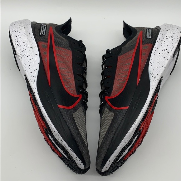 • NIKE ZOOM GRAVITY black/university red-white - Picture 10 of 16
